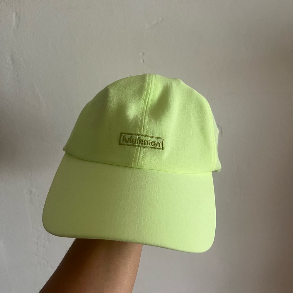 lululemon athletica  Lime Green Cap